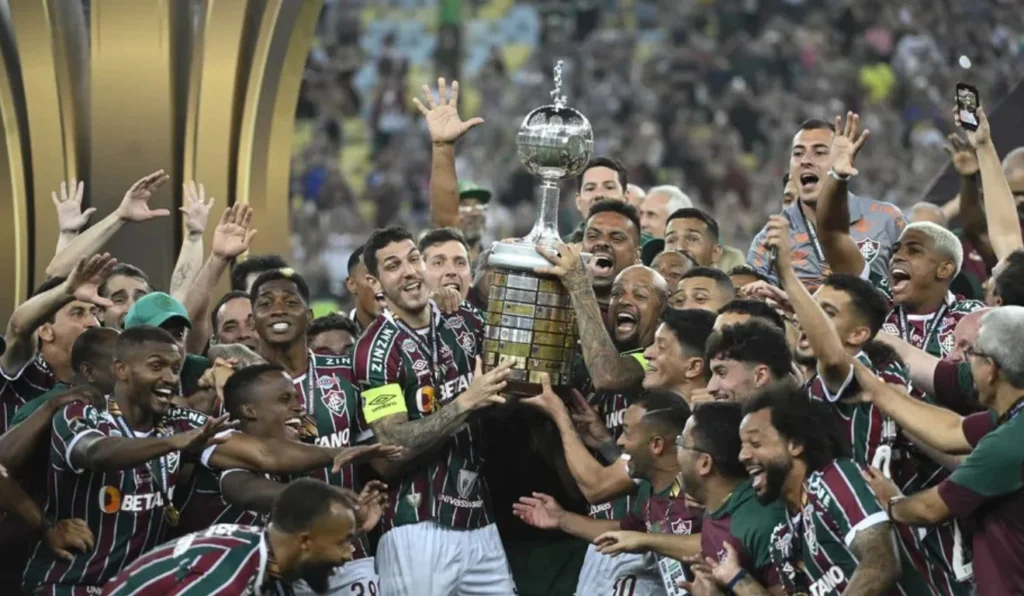 Fluminense x Platense: Tricolor faz jogo 100 na Libertadores; veja horário, onde assistir e escalações
