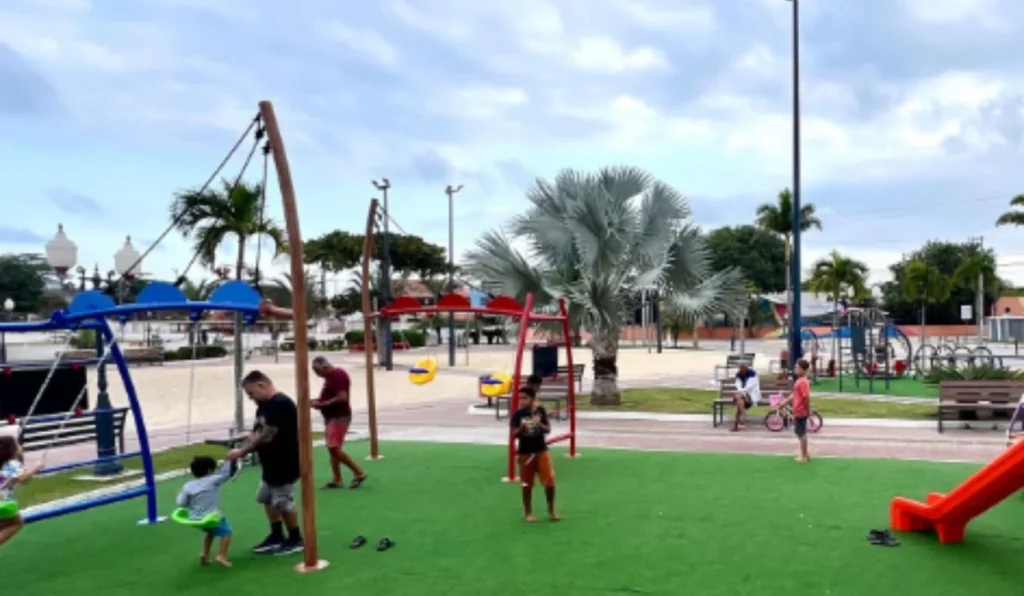 Projeto em Maricá prevê fraldários em novas praças e parques públicos