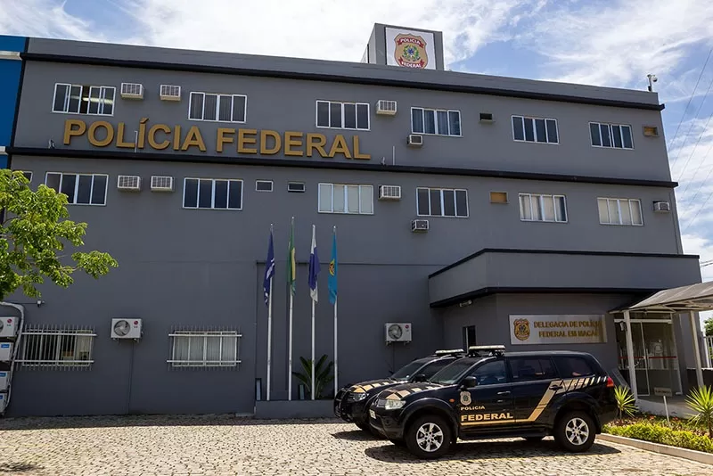 Polícia Federal prende foragido condenado por roubo no Lagomar, em Macaé